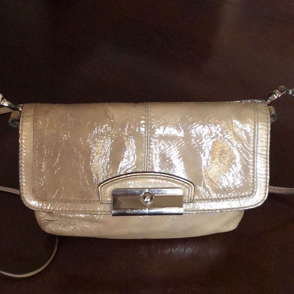 Coach mini purse - Picture 2 of 12